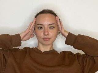 adult chat room HertaLaraby