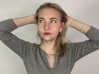 live cam girl picture HisakoHenn