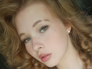 cam girl chatroom IllaPytlewski