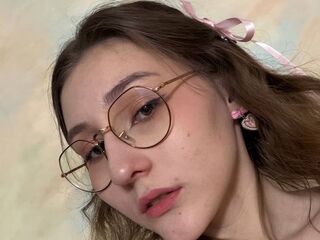 naked cam girl masturbating IngeFelde