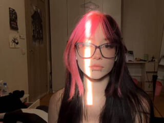 girl cam nude JameyStaffieri