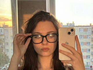 shaved pussy web cam JaquelynKonkel