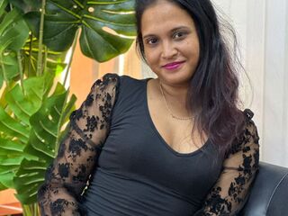 hot cam girl masturbating with dildo JasmineLoony