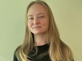 hot cam girl JeniferFerrarini