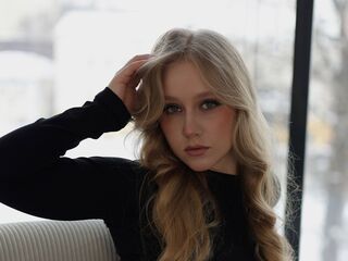 erotic webcam video JennieEstrela