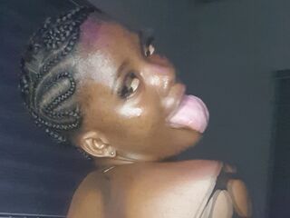 hot cam girl masturbating with sextoy JessyJohn