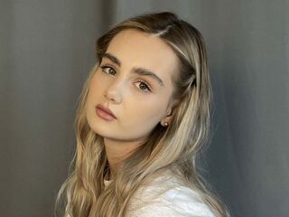 free chat room JewellTrojecki