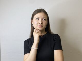 adult cam show JoellenMishler