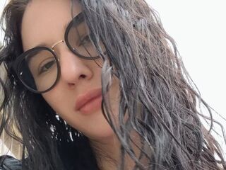 camslut showing tits JosieAlegna