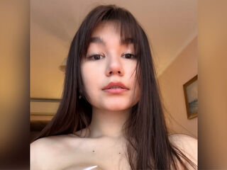 naked webcam girl masturbating JuliaCutee