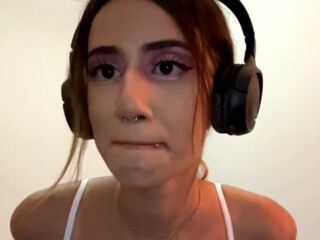 cam girl chat room JulySapphire