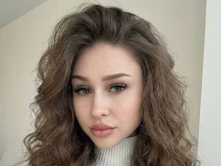 cam girl pic JunitaDroze