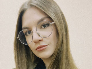 camslut video KaraTribley