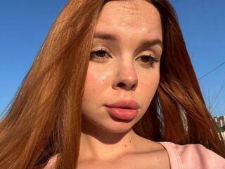 shaved pussy web cam KarinaSavastru