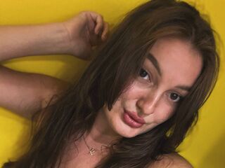 cam girl livecam KattieKonarski