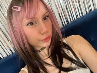 naked girl with cam KayaSnowy