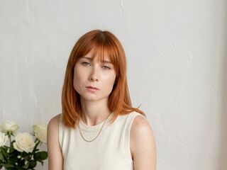 topless webcam girl KiraSunley