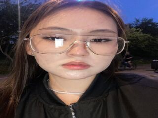 kinky video chat performer LauriMoradel