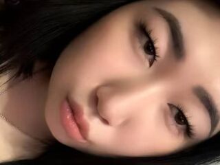 camslut showing pussy LavinaDouble