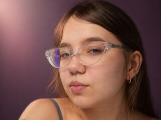 naked webcamgirl photo LaviniaSele