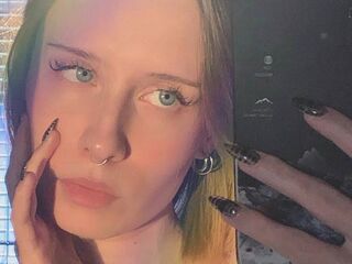 fingering girl cam LeonilaSeedorf