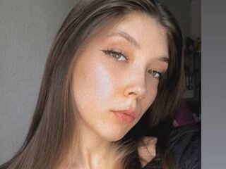 webcamgirl chatroom LienFlanders