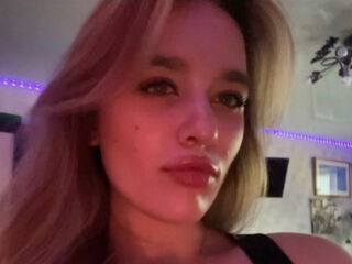 camwhore video LieselotteJetter