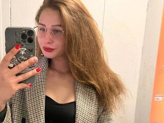 camwhore masturbating LillieMann