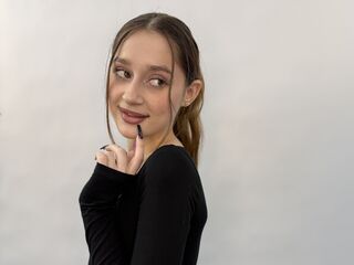 cam bitch LindsayErhart
