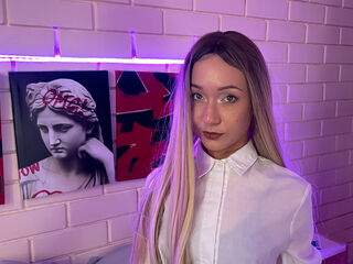 camgirl webcam LisaSchneider