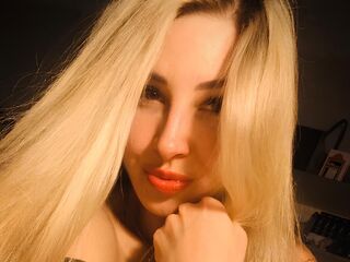 cam girl masturbating with dildo LisaVale