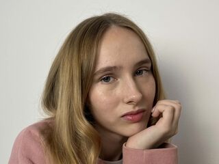 fingering girl cam picture LisetteMaupredi