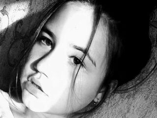 nude gamgirl LoriFlox