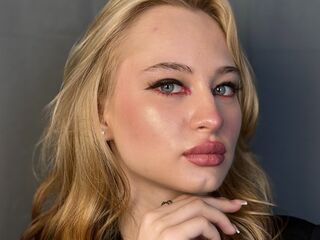 shower sex webcam LucileNeuburger