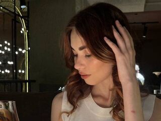 hot girl webcam LuxeLina