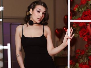 webcam girl chatroom LynetteFairbroth