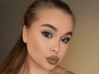 live video chat MaeWilkins