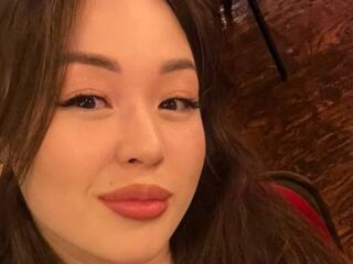 cam strip tease MalkaBoccanfuso