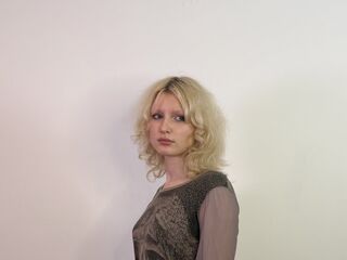 hot naked webcam girl MandyZillman