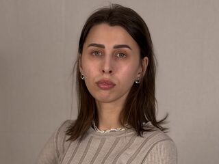 camslut masturbating MarthCapone