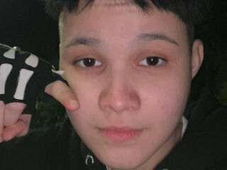 naked girl with webcam masturbating with dildo MasakoSlye