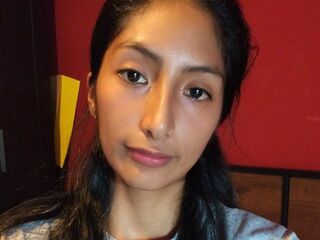 sexy camgirl chat MayraBravo