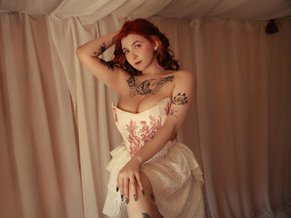 cam girl masturbating with sextoy MelanieStoyn