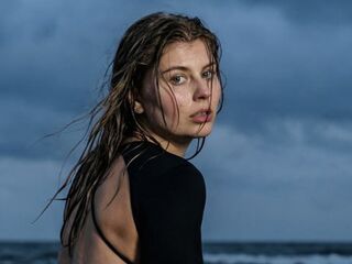 webcamgirl chat MilaOlivers