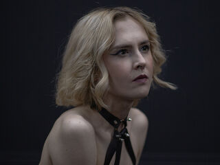 webcamstripper picture MilaVeyra