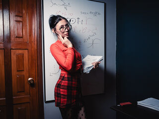 jasmin chatroom MillyFernandez