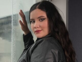 cam girl pic NahiaMonet