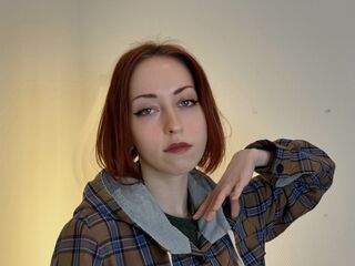 camslut fingering wet pussy PameliaFavreau