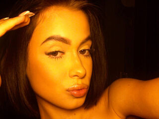 fingering camgirl RuthieMichieli