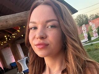 nude webcamgirl picture SadeBergum